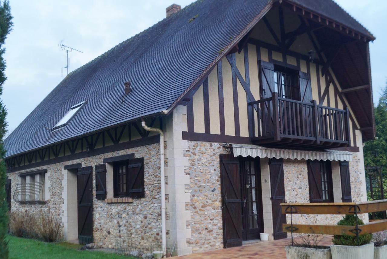 Maison Au Calme A La Campagne Saint-Pierre-de-Bailleul 외부 사진